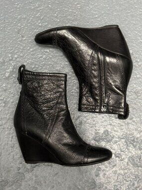 BALENCIAGA Black Crinkle Leather Wedge Ankle Boots Booties Sz IT 36 US 6